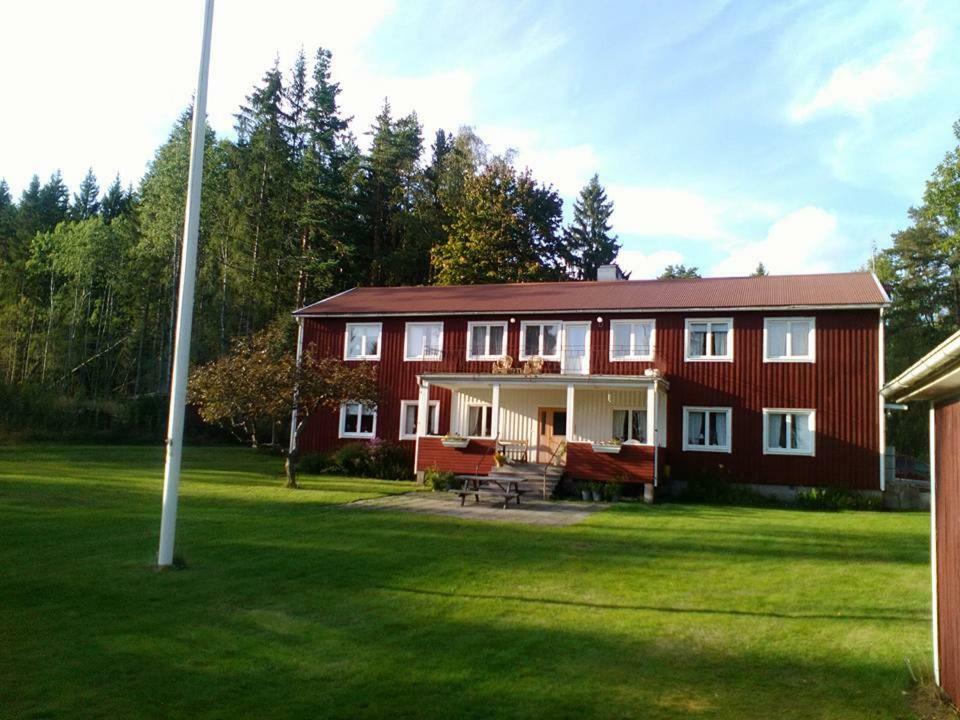 Hotel Vekhyttegarden Fjugesta Exterior foto